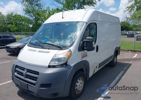 2014 Ram Promaster 1500 z USA, uszkodzony, nr VIN 3C6TRVBG1EE121443